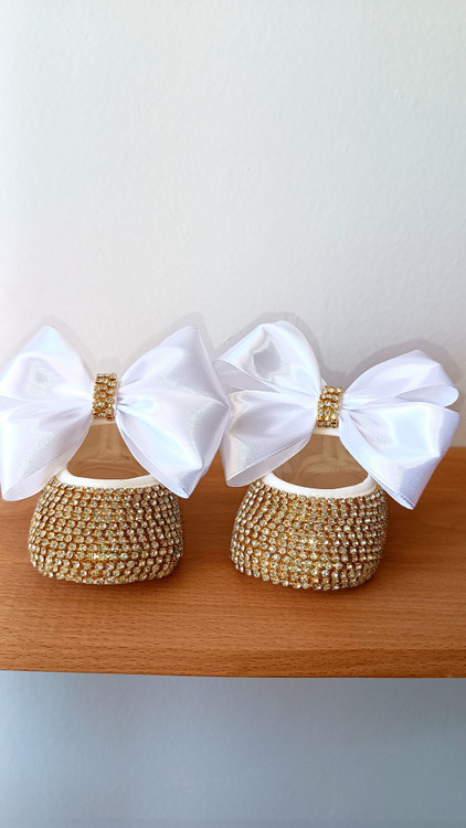 پاپوش نوزاد