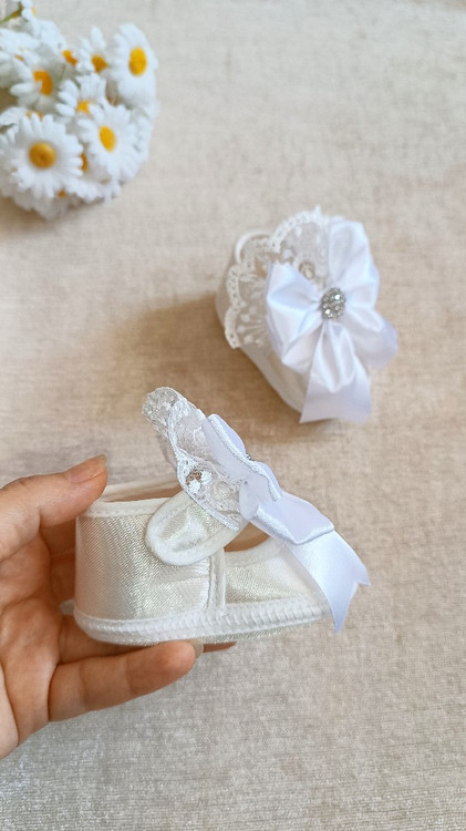 پاپوش نوزادی