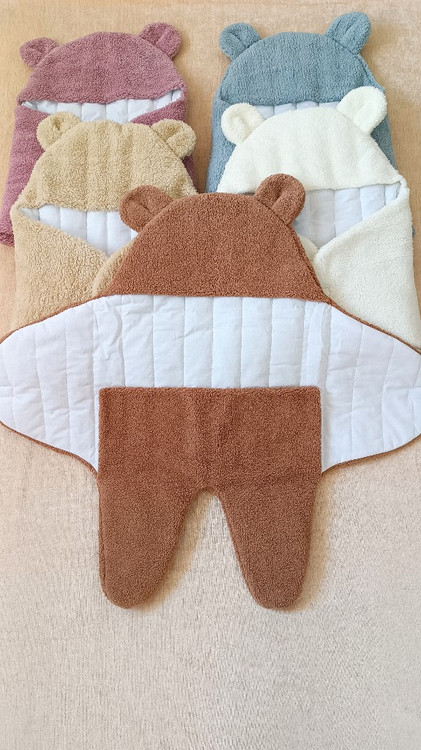 قنداق پادار نوزادی